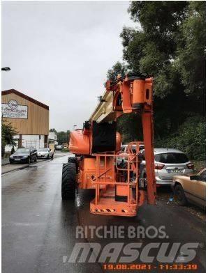 JLG 1250 AJP Karos emelők
