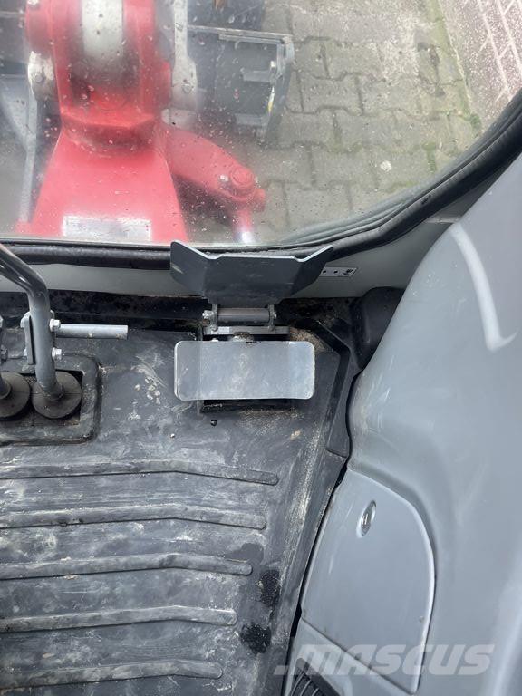 Takeuchi TB216 Mini kotrók < 7t