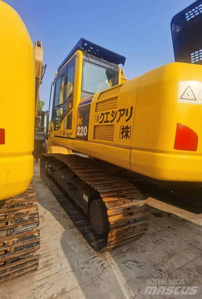 Komatsu pc220-8 Lánctalpas kotrók