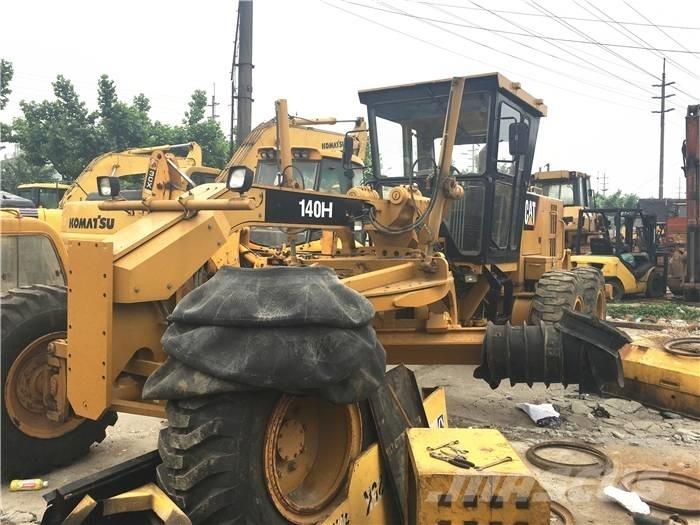 CAT 140 H Gréderek