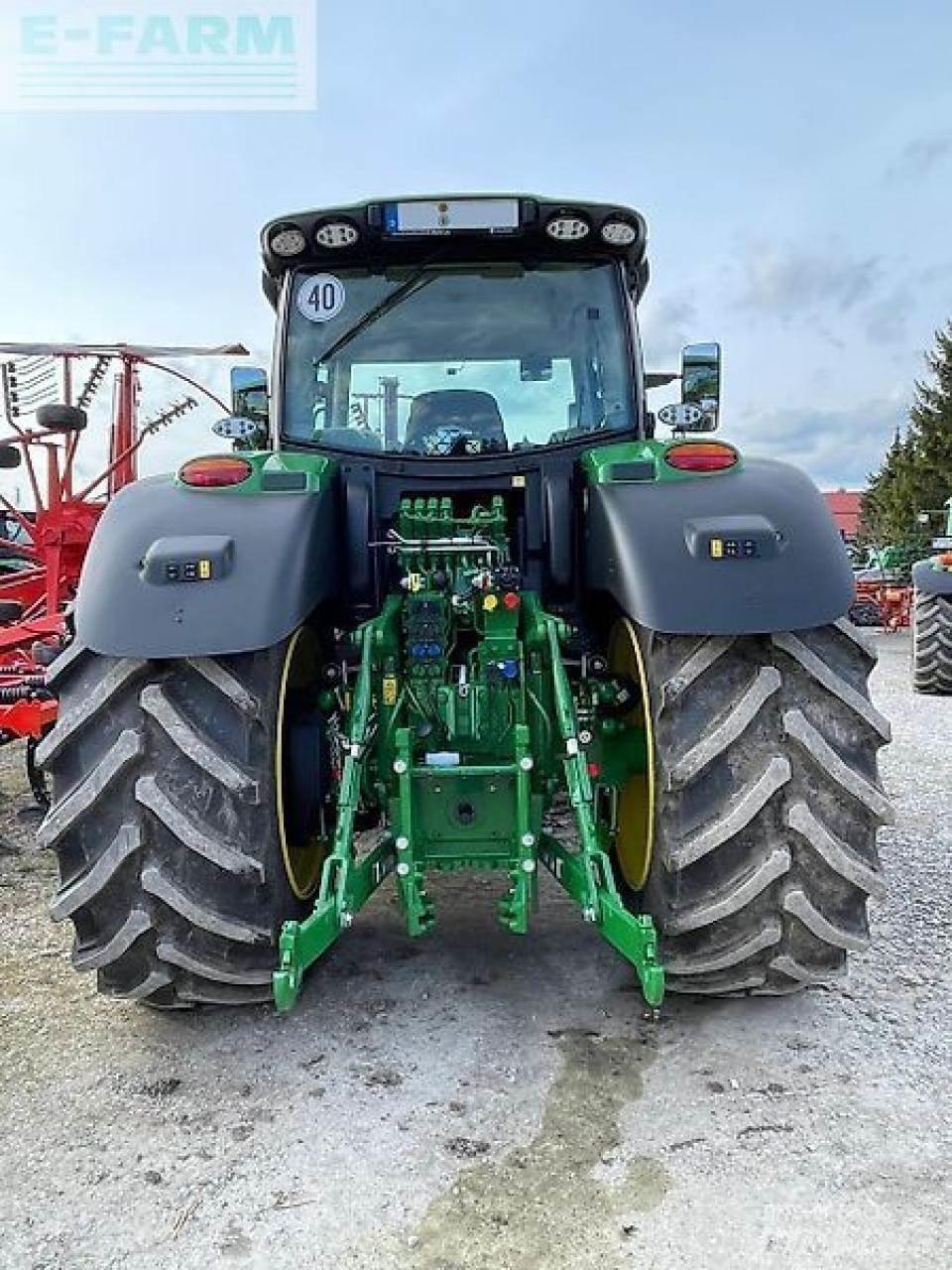 John Deere 6r 215 Traktorok