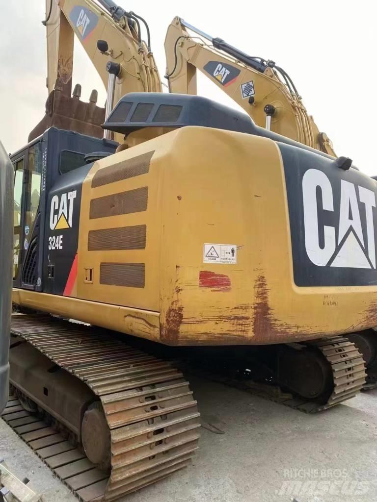 CAT 324 E Lánctalpas kotrók