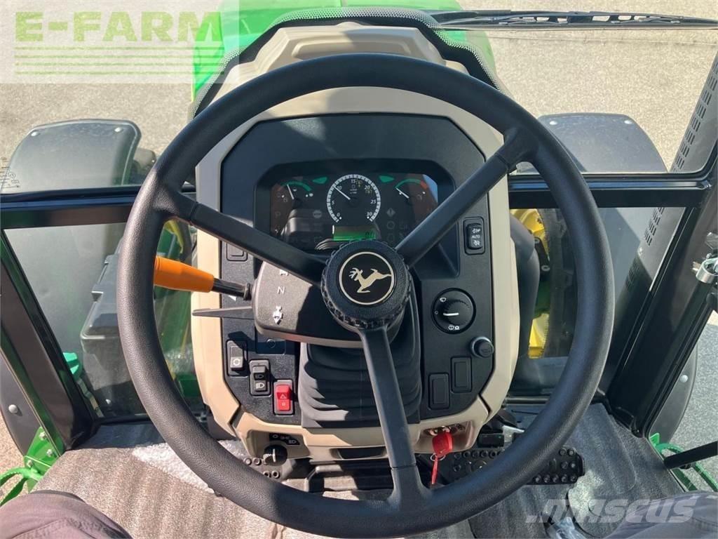 John Deere 5067E Traktorok