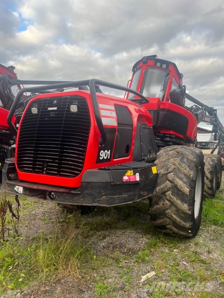 Komatsu XH901-5 Betakarítók