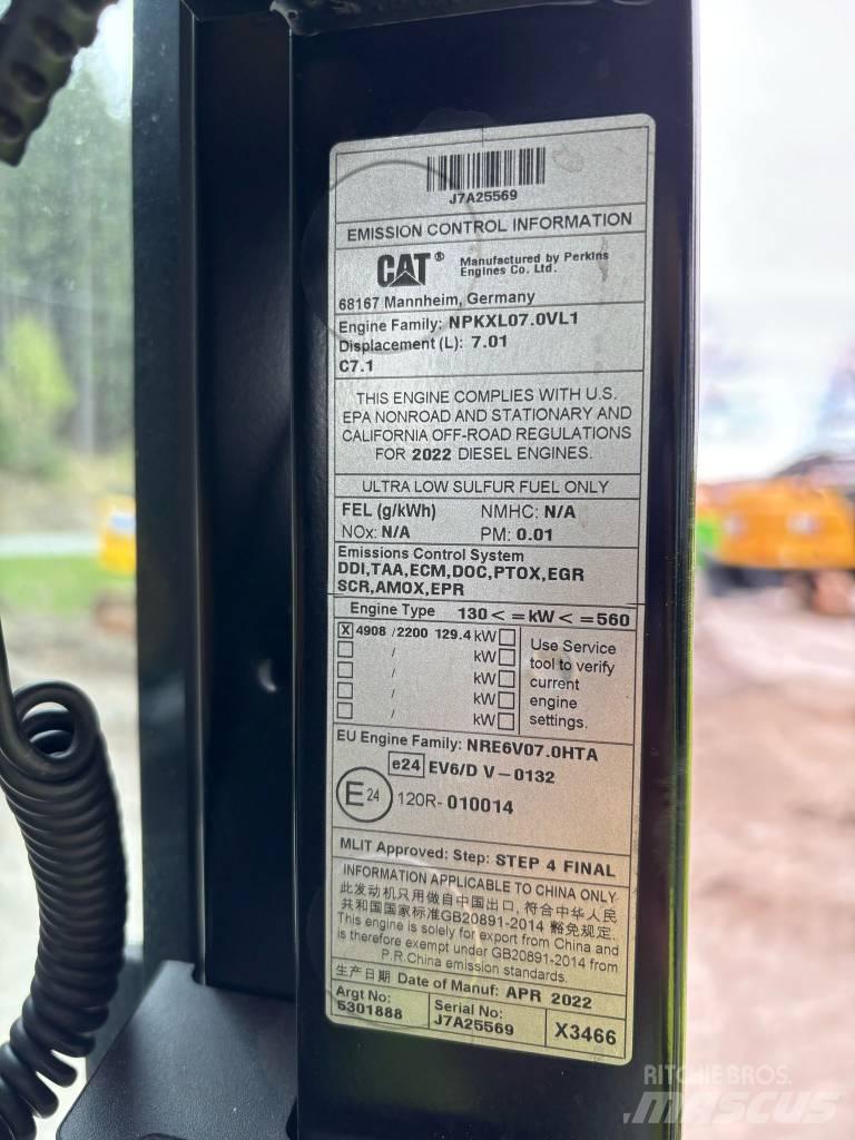 CAT 323 SLR Hosszú gém kotrók