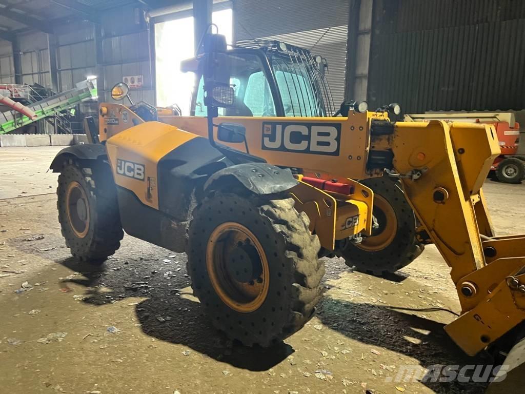 JCB 560-80 Teleszkópos rakodók