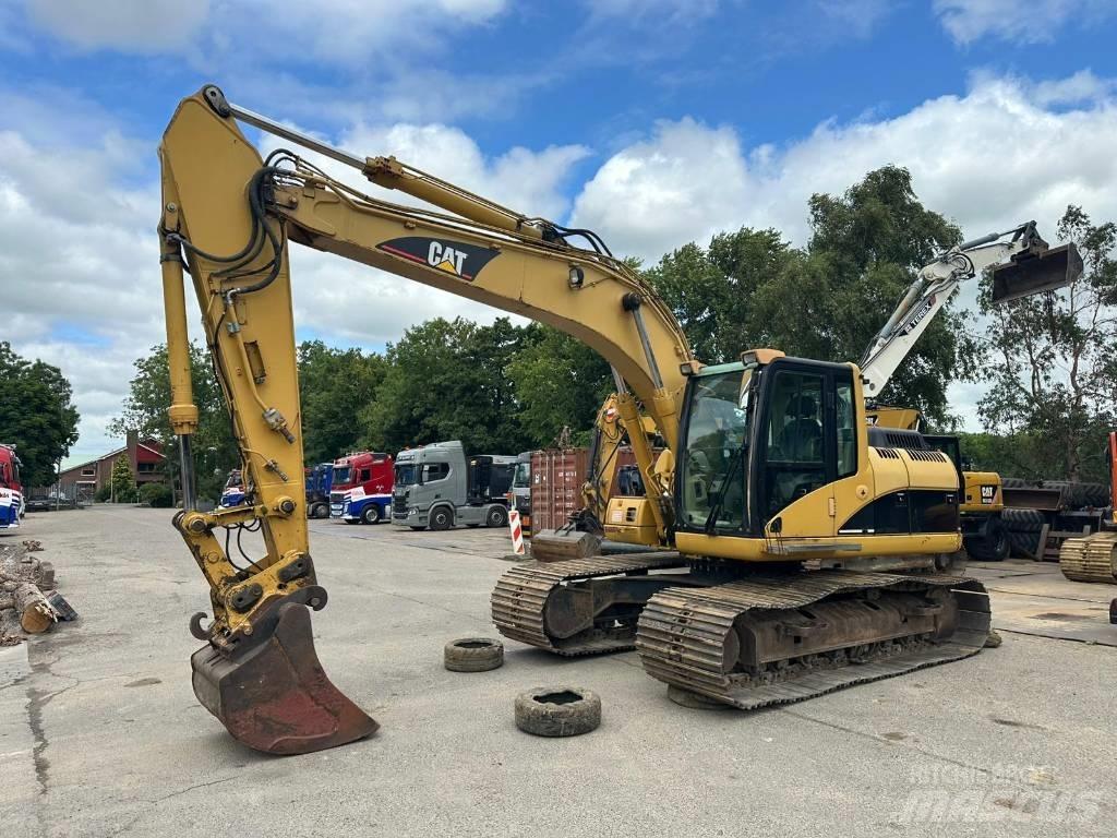 CAT 318 C L Lánctalpas kotrók