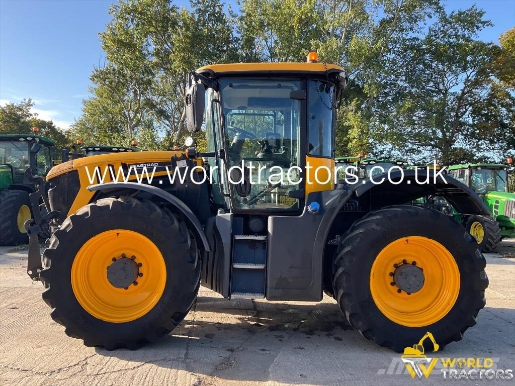 JCB Fastrac 4220 Traktorok