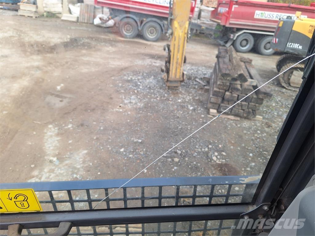 XCMG XE 250 C Építőipar - Egyebek