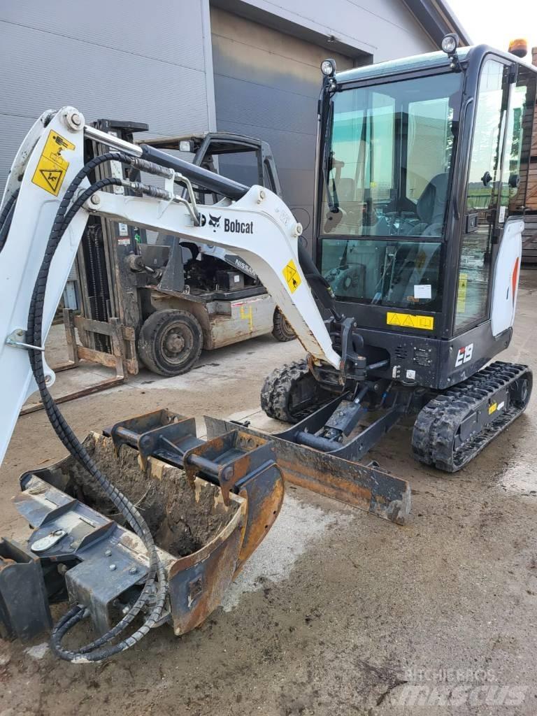 Bobcat E 19 Mini kotrók < 7t