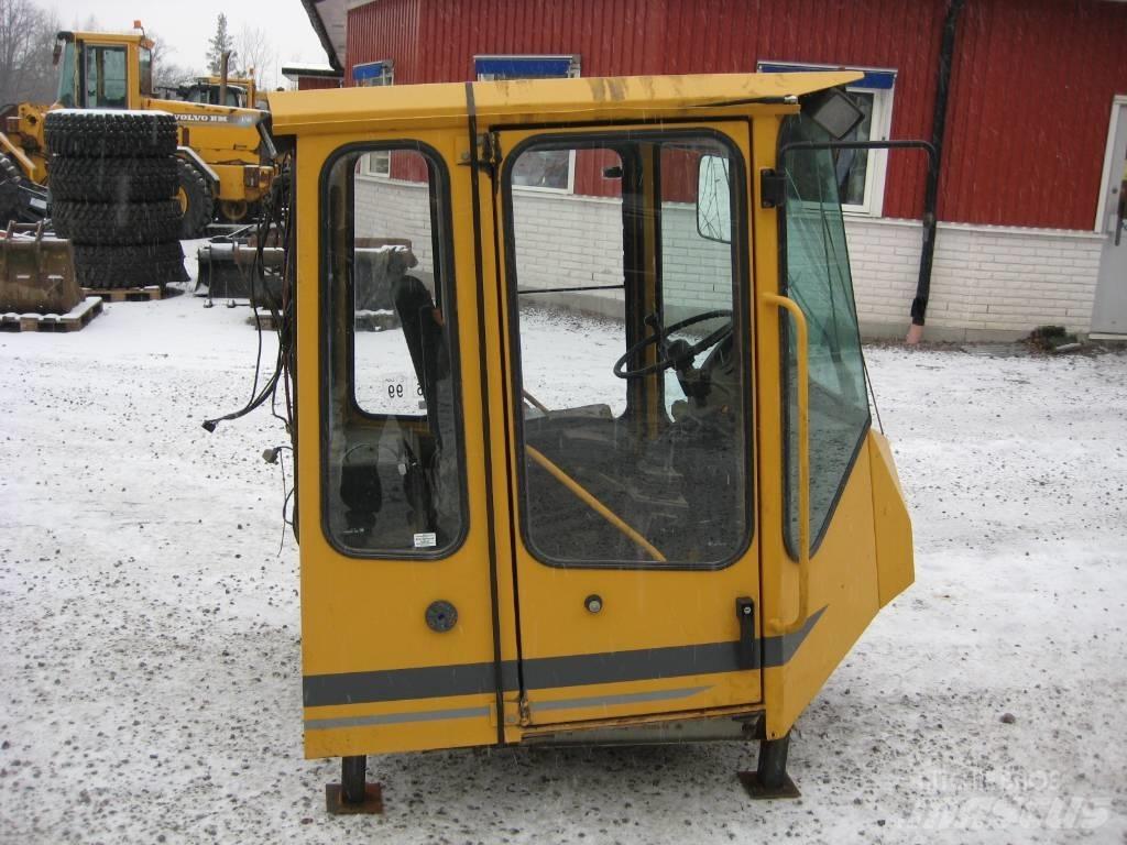 Zettelmeyer 802SI Vezetőfülke és belső tartozékok