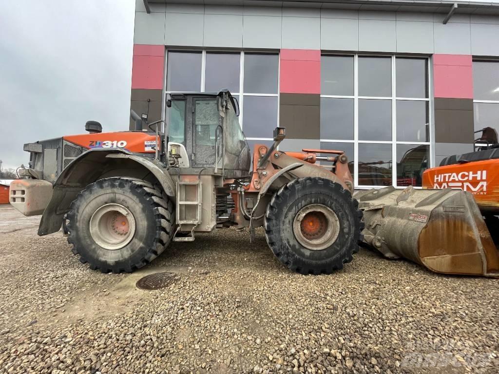 Hitachi ZW 310-6 Gumikerekes homlokrakodók