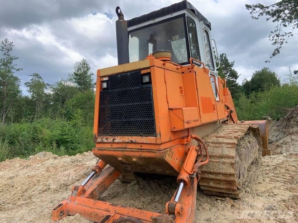 CAT 963 B Lánctalpas homlokrakodók