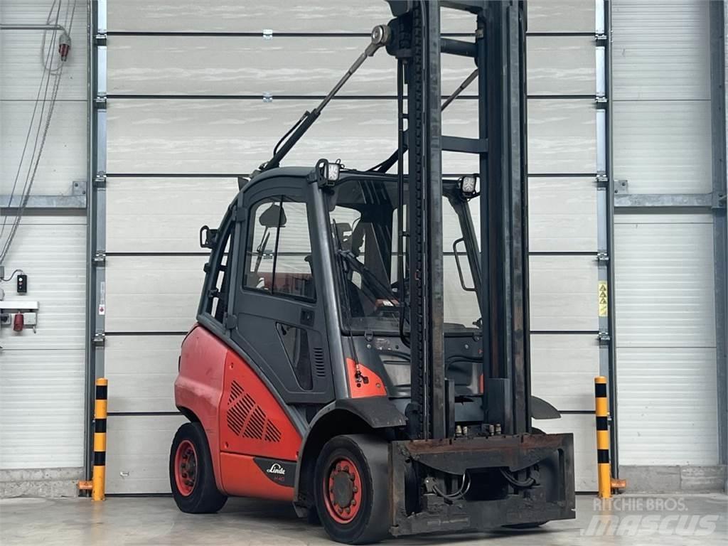 Linde H40T-02 Gázüzemű targoncák
