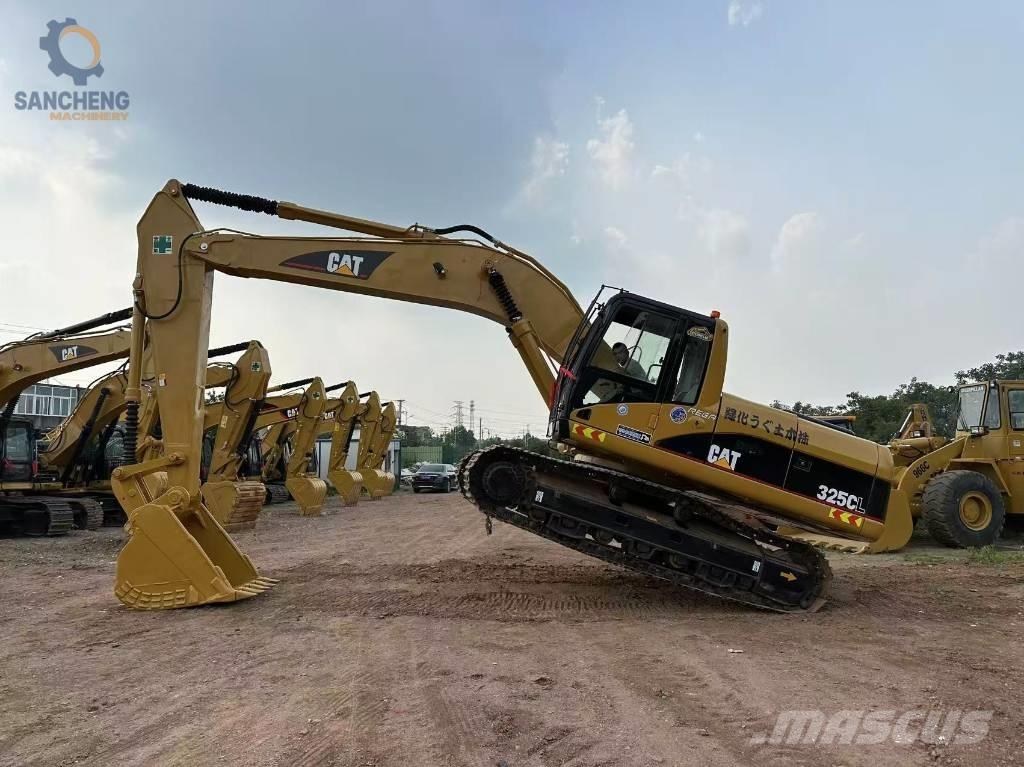CAT 325 CL Lánctalpas kotrók