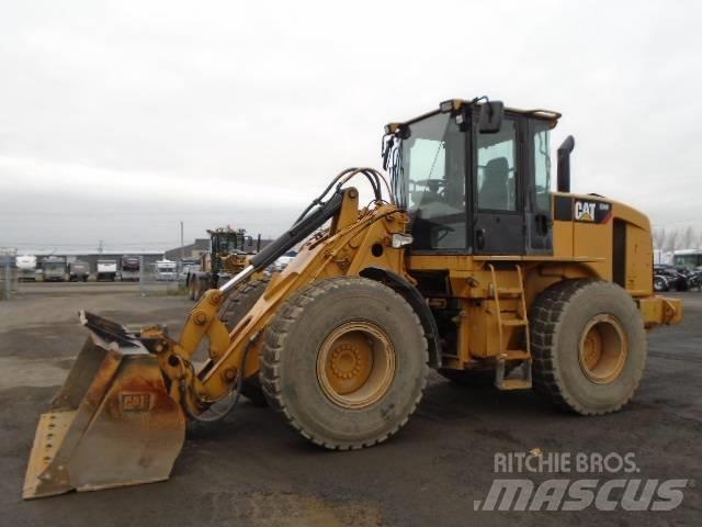 CAT 924 H Gumikerekes homlokrakodók