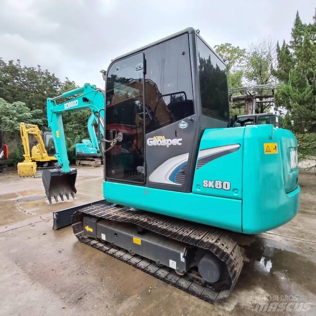 Kobelco SK 60 Lánctalpas kotrók