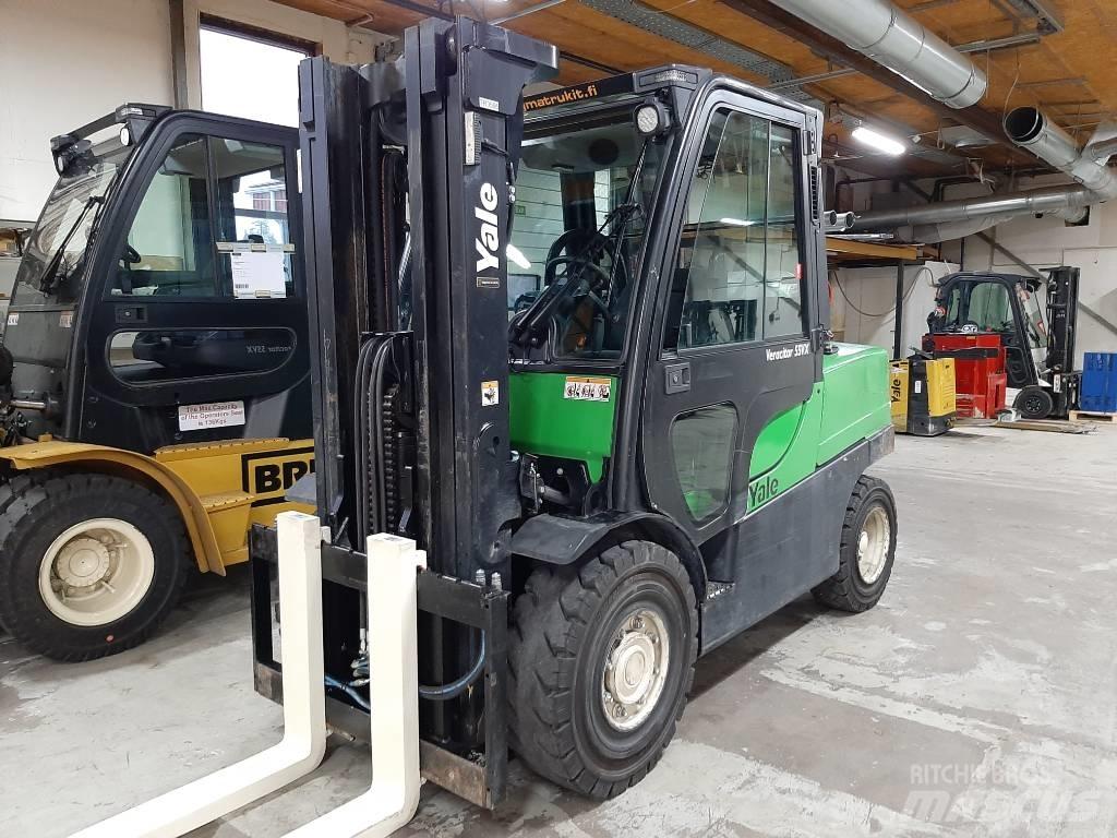 Yale GLP55VX Gázüzemű targoncák
