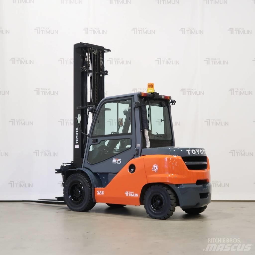 Toyota 40-8FD50N Dízel targoncák