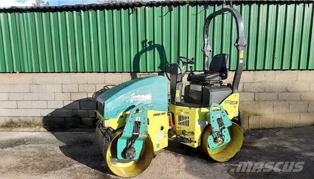 Ammann ARX 26 Ikerdobos hengerek