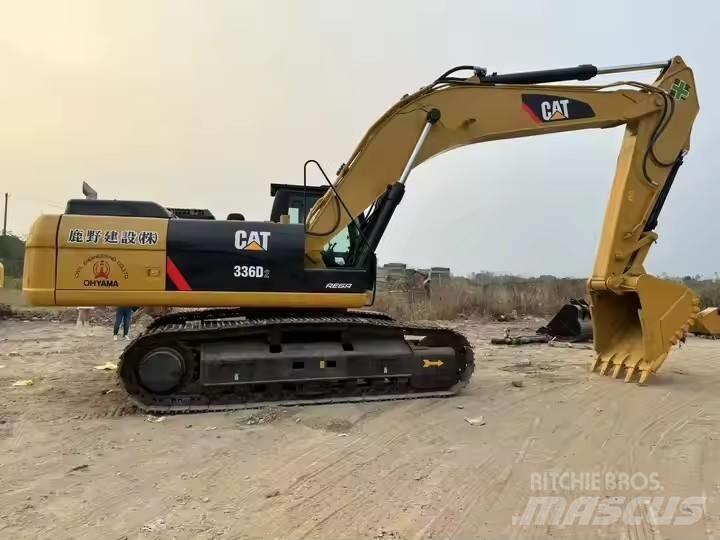 CAT CAT336D2 Közepes (midi) kotrók 7 t - 12 t