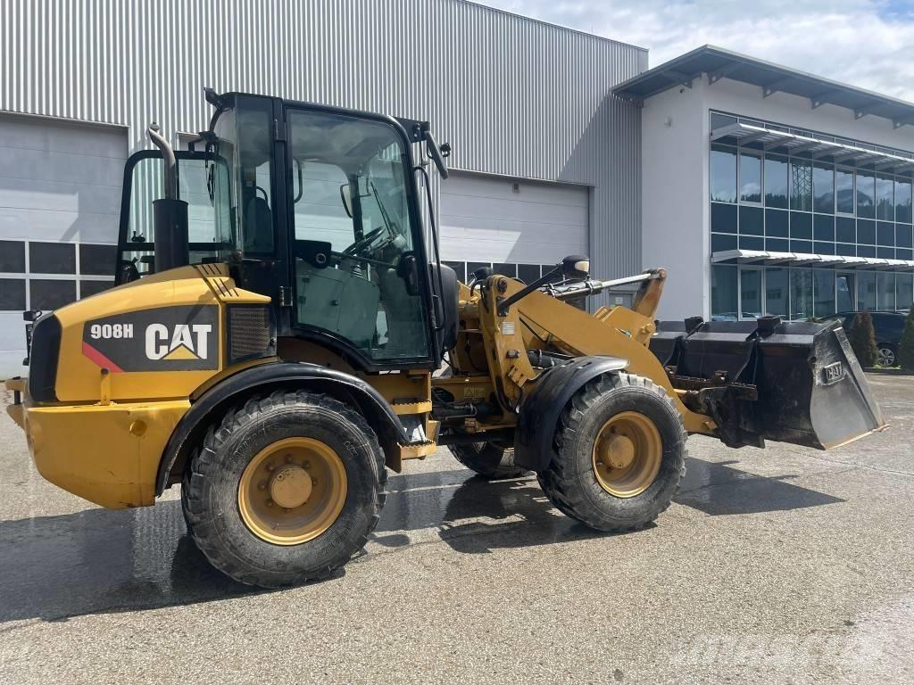 CAT 908 H 2 Gumikerekes homlokrakodók