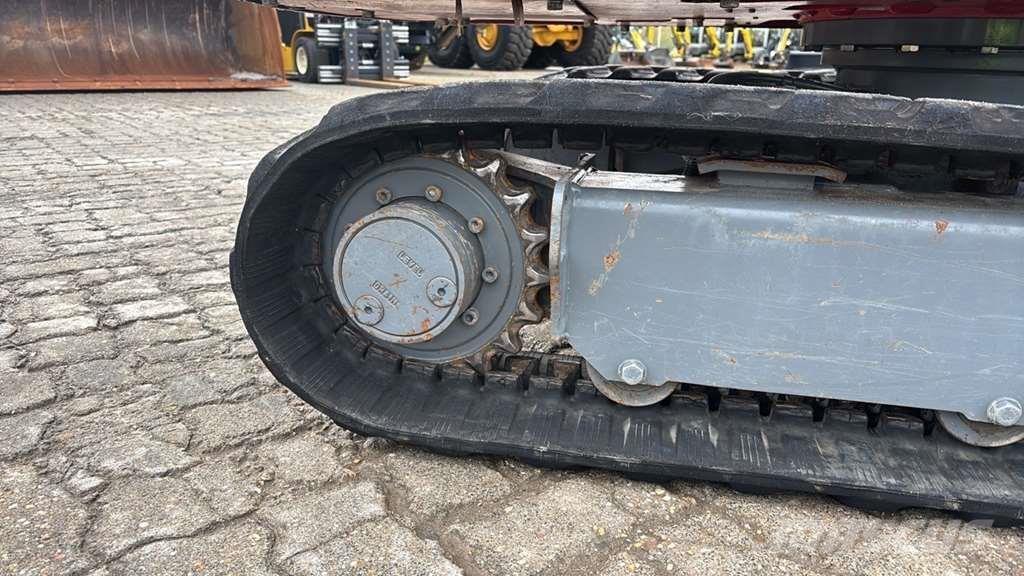 Takeuchi TB216 Mini kotrók < 7t