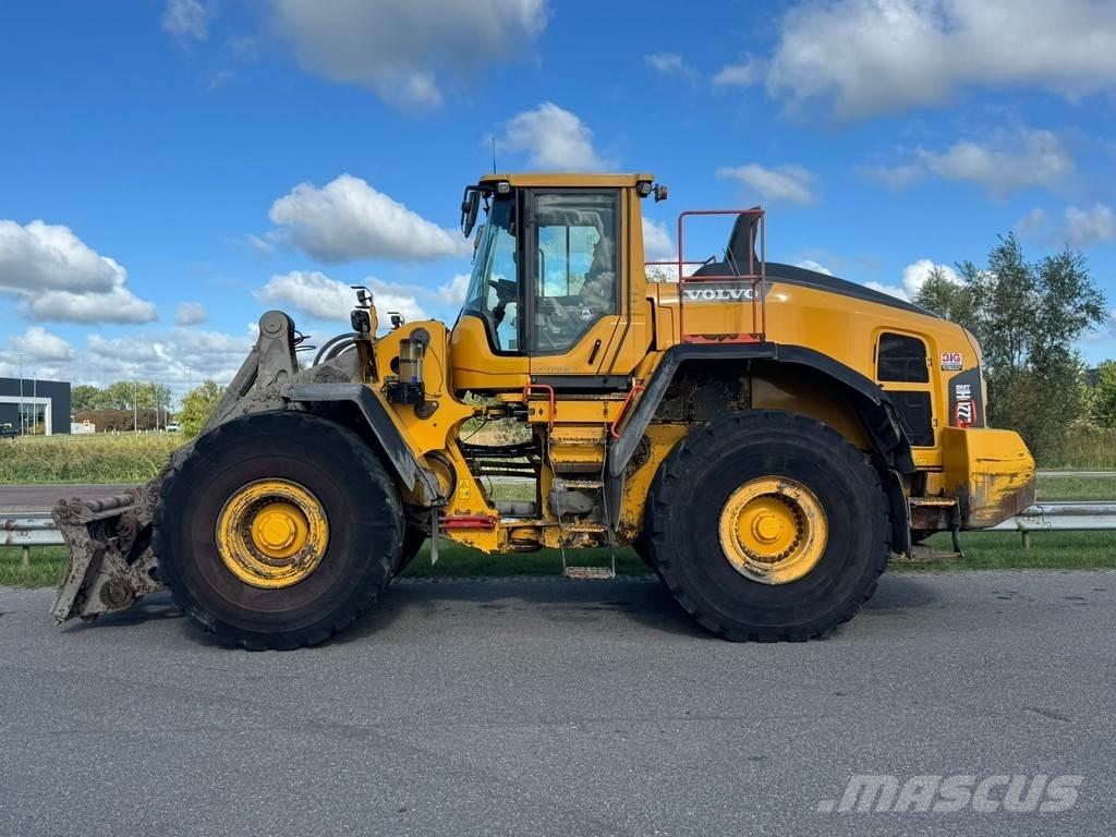 Volvo L220H Gumikerekes homlokrakodók