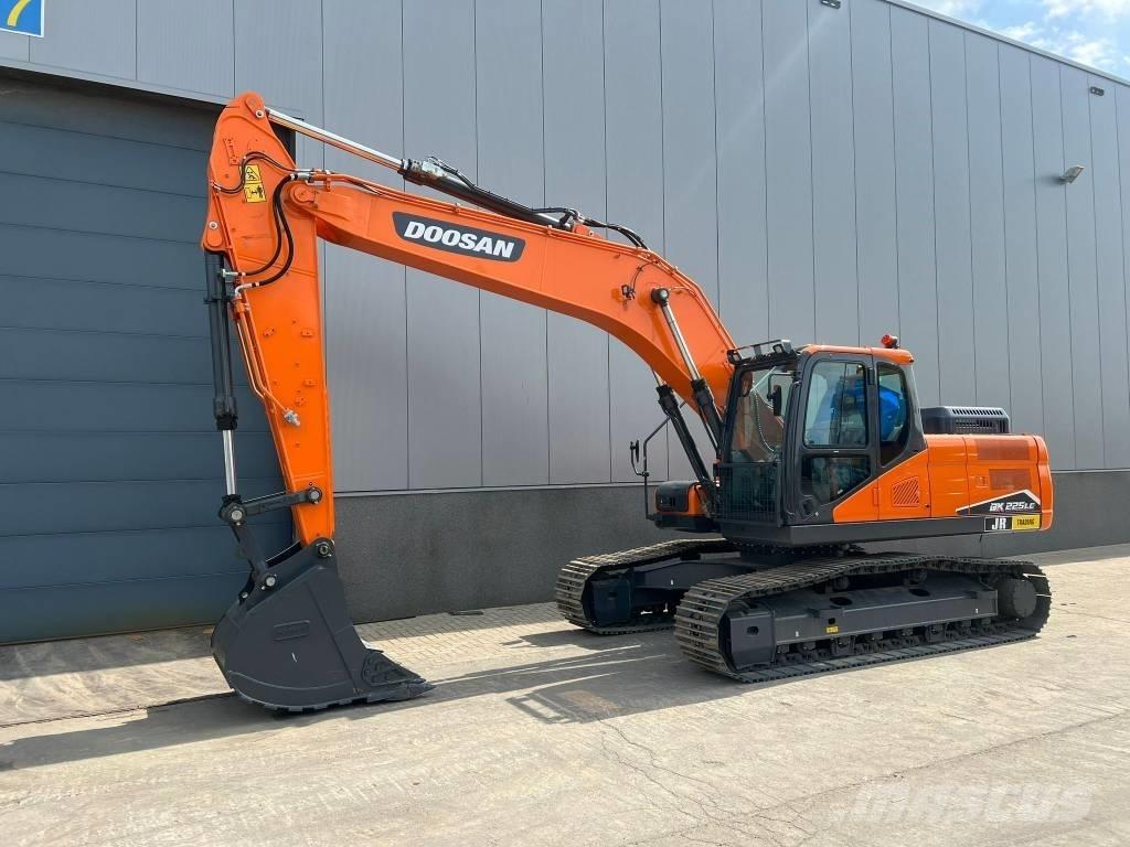 Doosan DX 225 LC-7M Lánctalpas kotrók