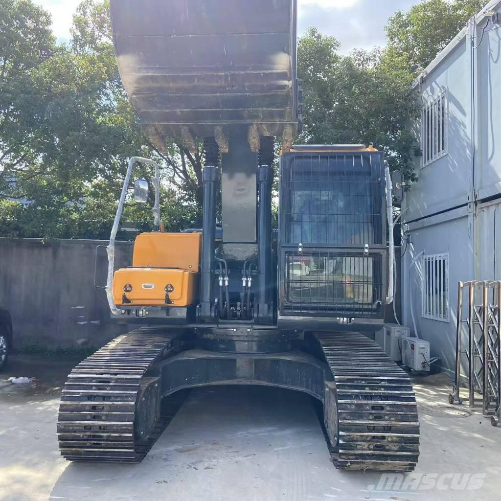 Hyundai R220LC-9S Lánctalpas kotrók