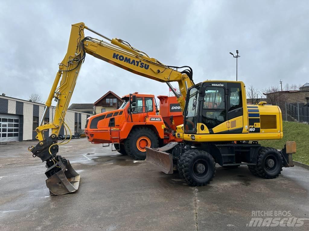 Komatsu PW160-11 Gumikerekes kotrók