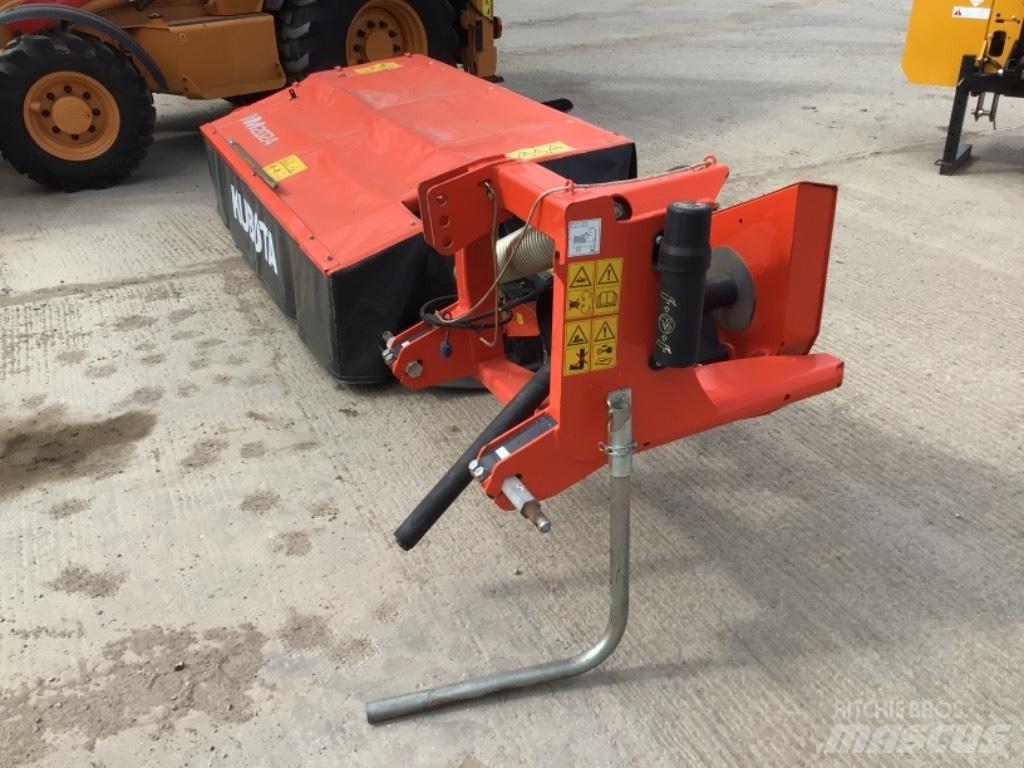 Kubota DM2024 Kaszák