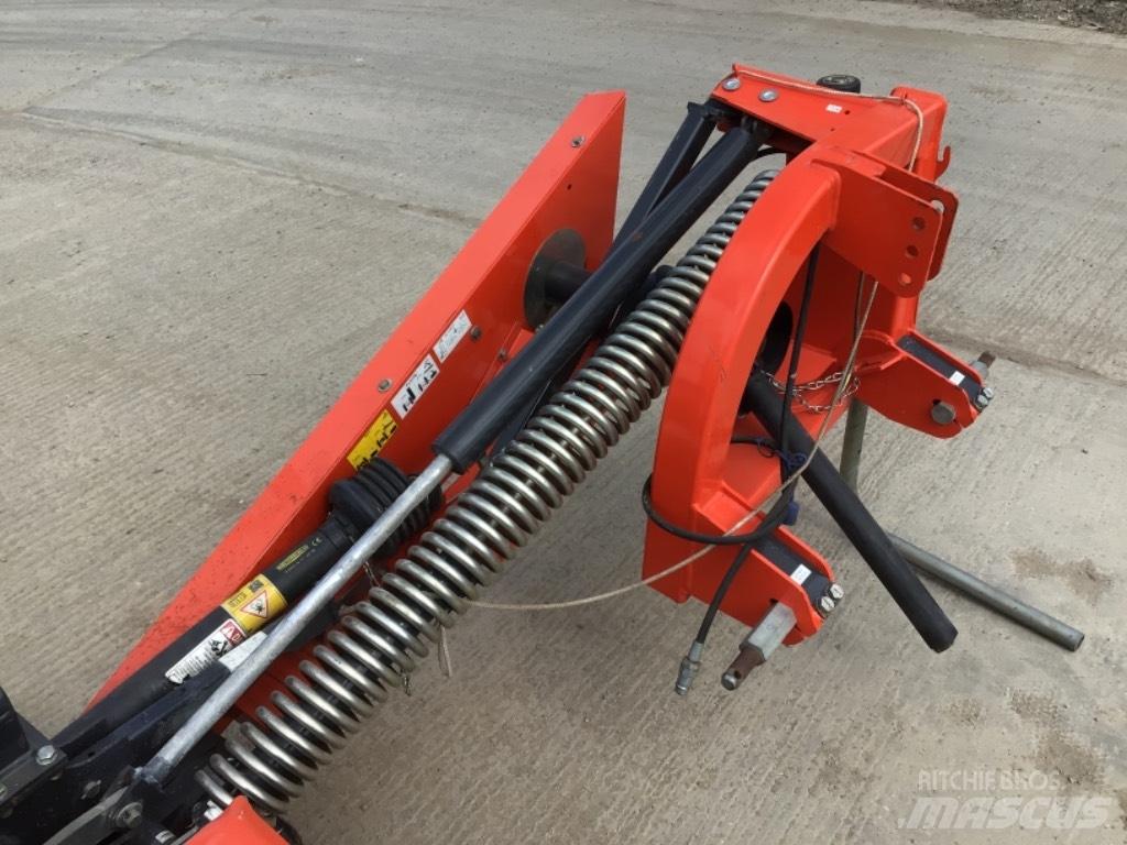 Kubota DM2024 Kaszák