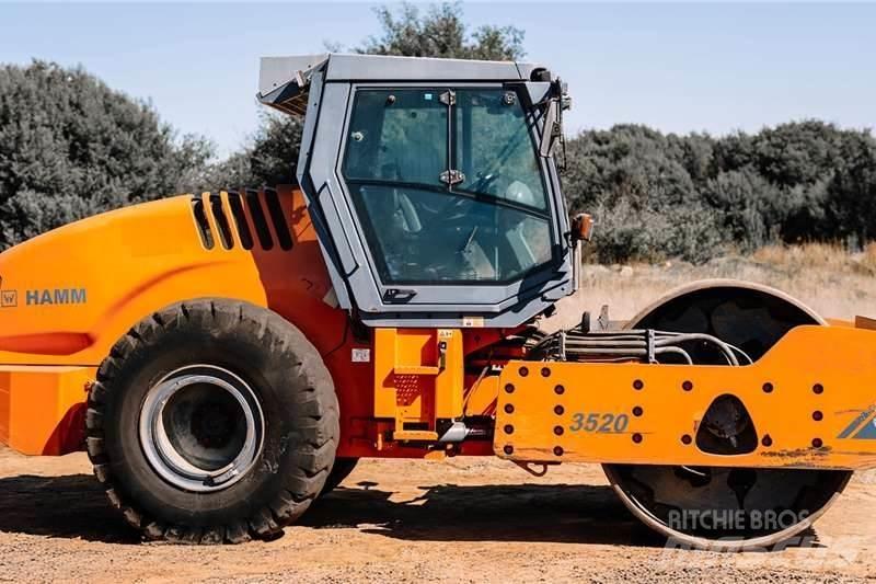 Hamm 3520 Kombinált hengerek