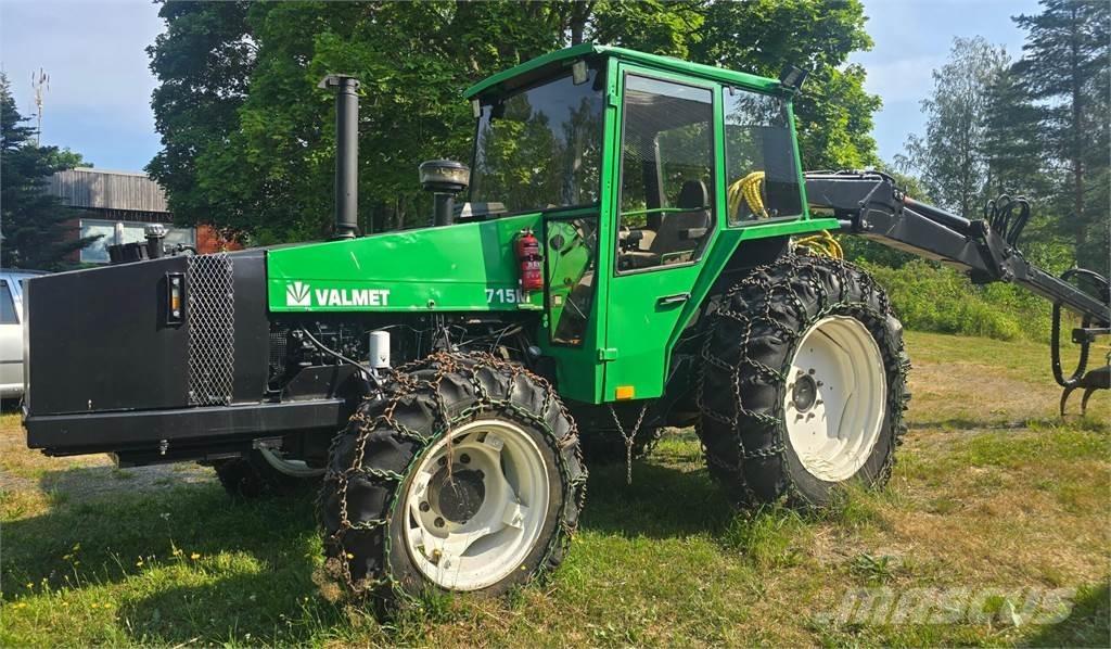 Valmet 715M Kihordók