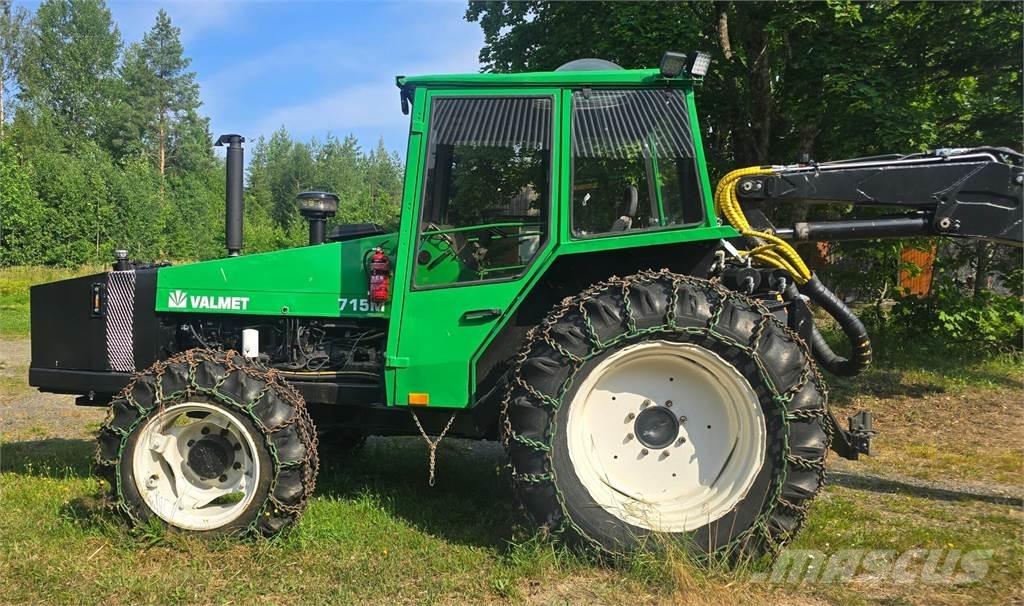 Valmet 715M Kihordók