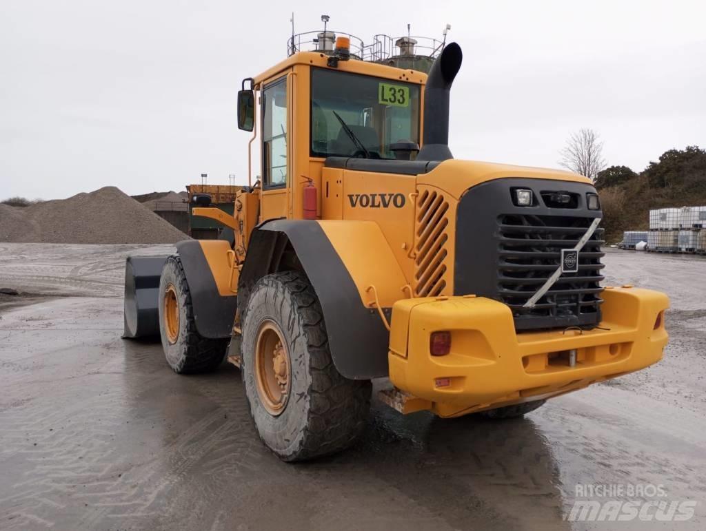 Volvo L 90 E Gumikerekes homlokrakodók