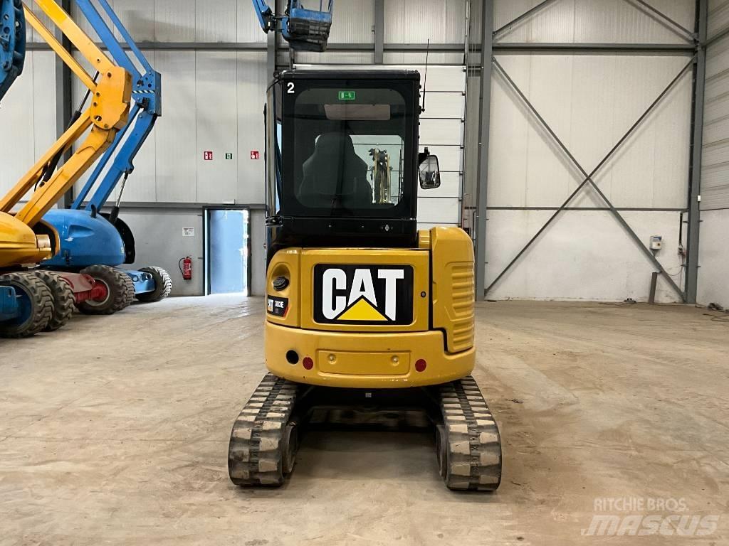 CAT 303 E CR Mini kotrók < 7t