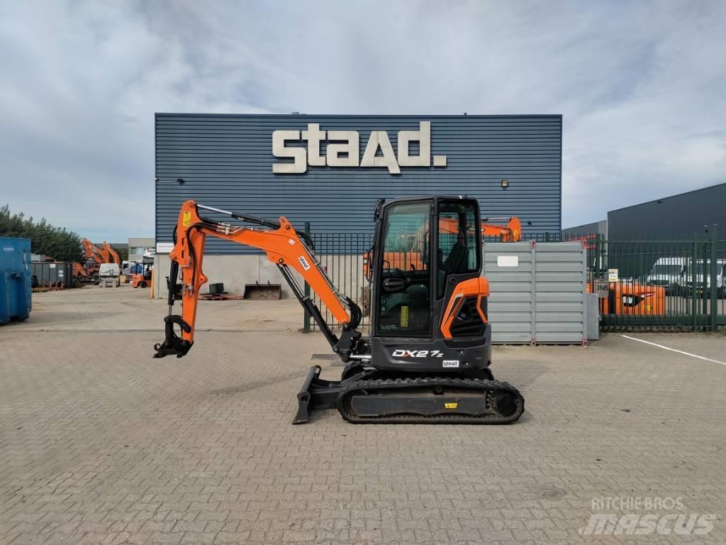 Develon DX27-5 Mini kotrók < 7t