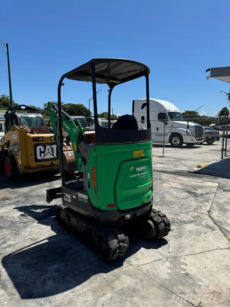 Bobcat E20 Mini kotrók < 7t