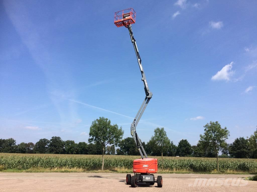 SkyJack SJ 46 AJ Karos emelők