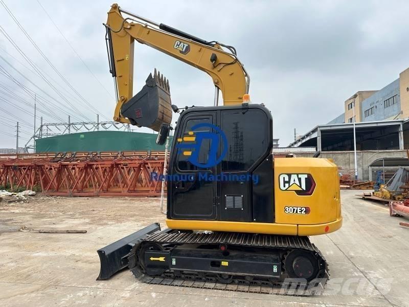 CAT 307E2 Mini kotrók < 7t
