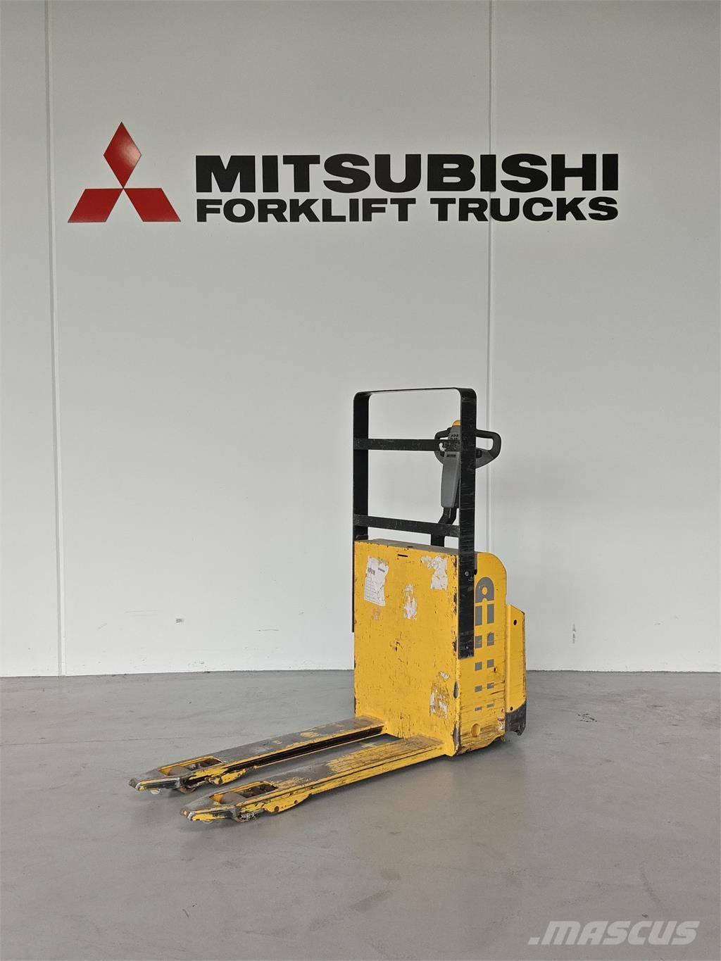 Atlet PLL180 Gyalogkíséretű targonca