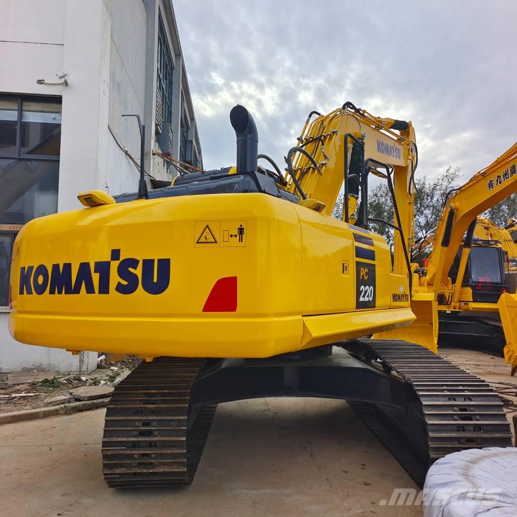 Komatsu PC 220 Lánctalpas kotrók