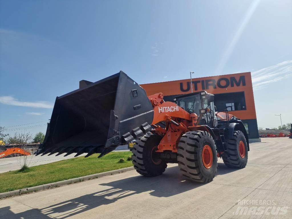 Hitachi ZW330-6 Gumikerekes homlokrakodók