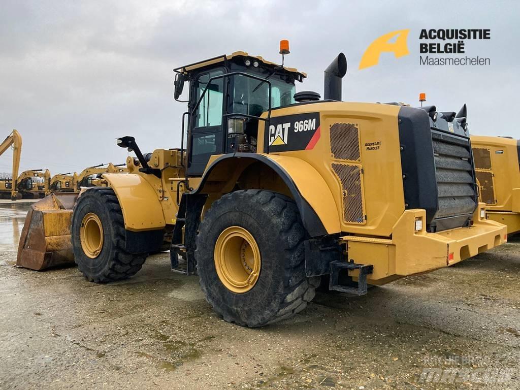 CAT 966M Gumikerekes homlokrakodók