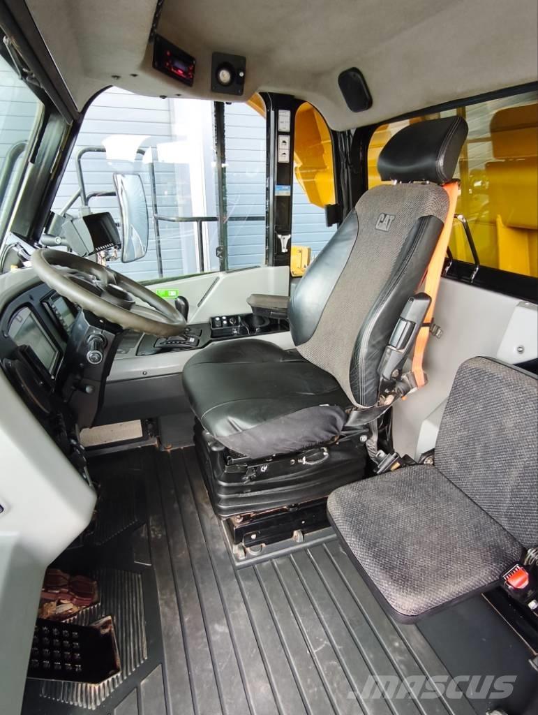 CAT 772G Nehézdömper