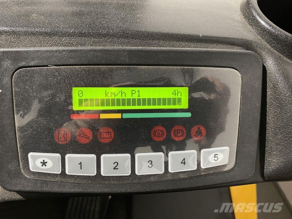 Hyundai 30B-7A Elektromos targoncák