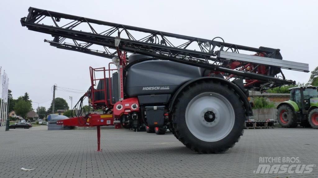 Horsch Leeb 3 AX Vontatott trágyaszórók