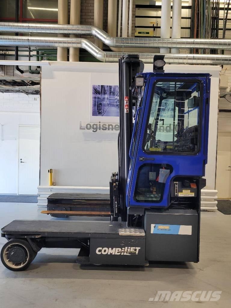 Combilift C4500 ET Tolóoszlopos négyutas targonca